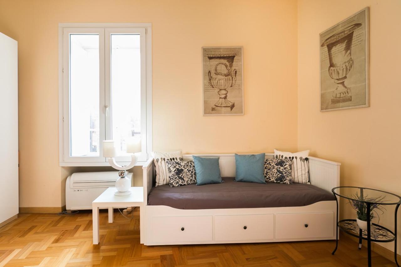 Homehouse Giulio Cesare-San Pietro Rome Exterior photo
