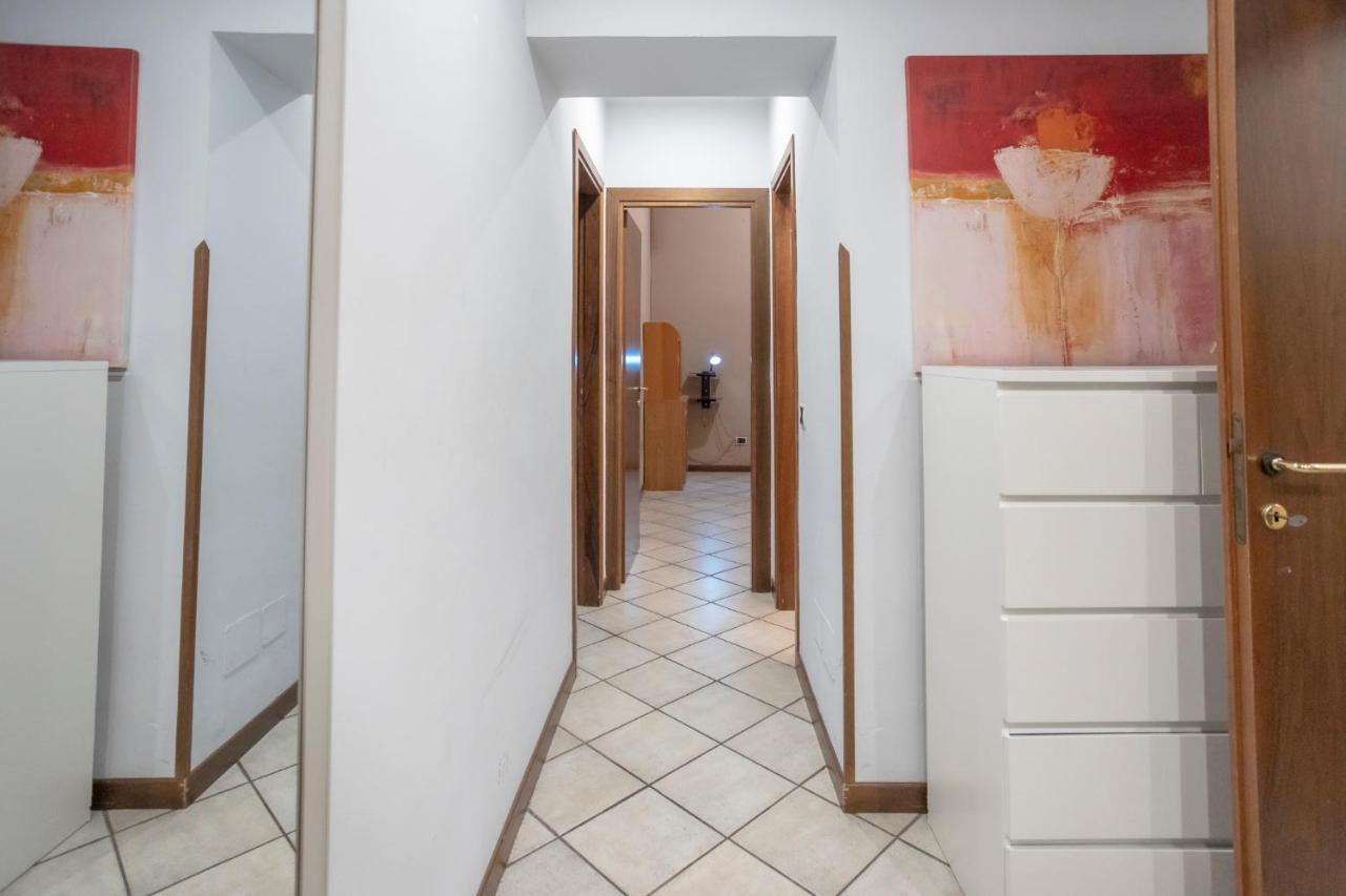 Homehouse Giulio Cesare-San Pietro Rome Exterior photo
